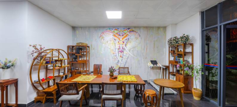 蝶喃酒店(西双版纳景洪嘎洒机场火车站店)图片