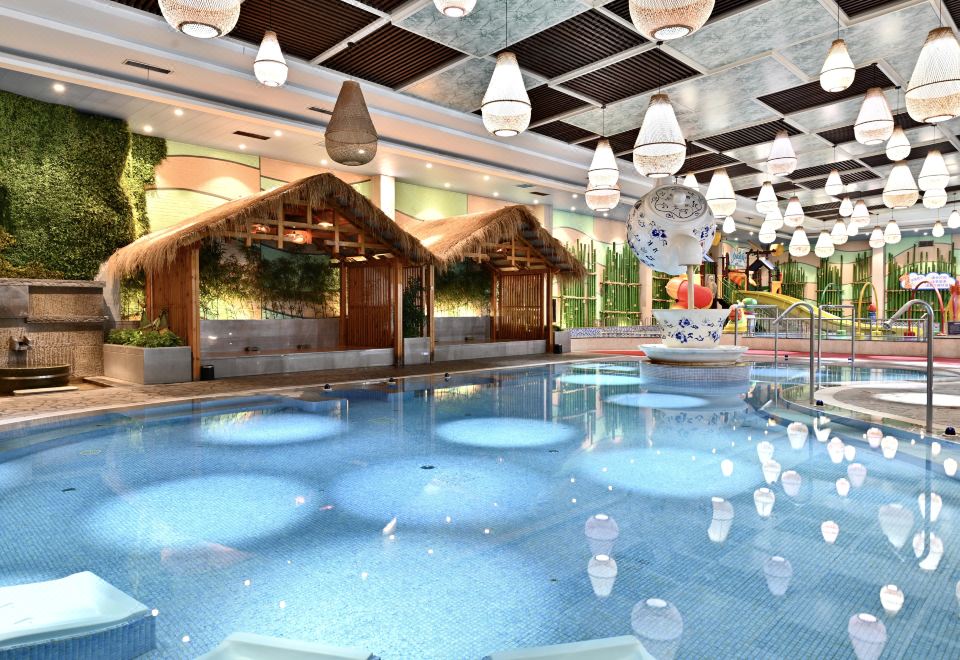 Shengshi Lanwan Hot Spring Hotel Hotel Overview