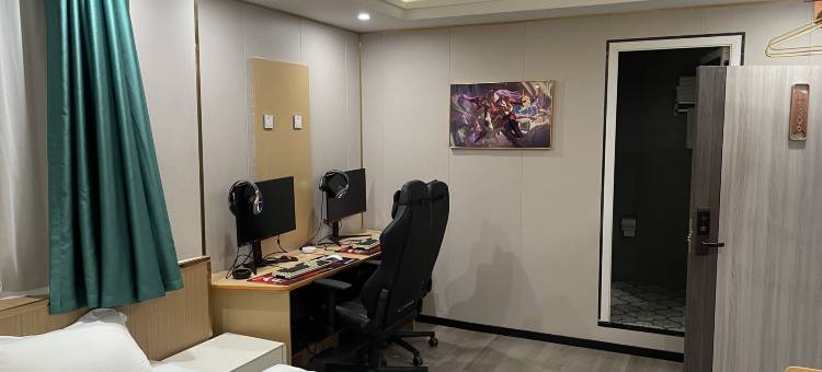 铂曼电竞酒店图片