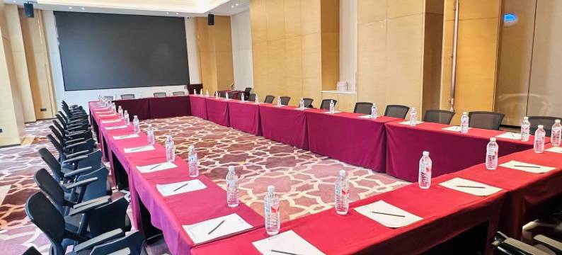 纽宾凯酒店(江夏九全嘉广场北华街地铁站店)图片