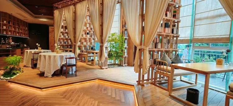 万利达凯瑞国际酒店(武汉纺织大学谭鑫培公园地铁店)图片