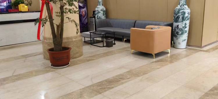 速8优选酒店(连云港高铁站苏宁广场店)图片