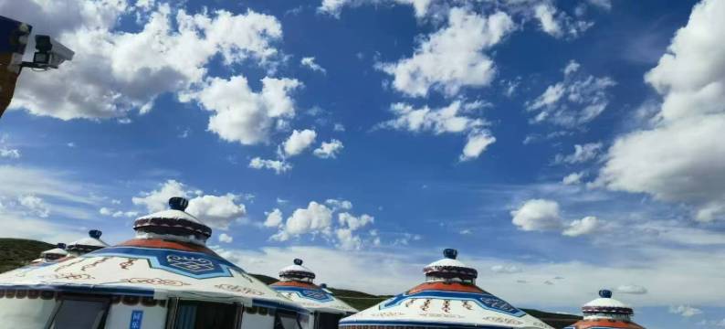 察右后旗三羊锦泰民宿(乌兰哈达火山地质公园店)图片