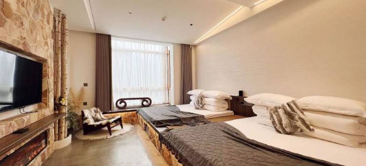 蓝馨梦丨雪隐野奢酒店(中国雪乡雪韵大街店)图片