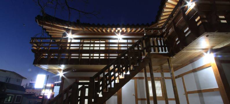 庆州萨拉伯尔韩屋酒店(Gyeongju Seorabeol Hanok)图片