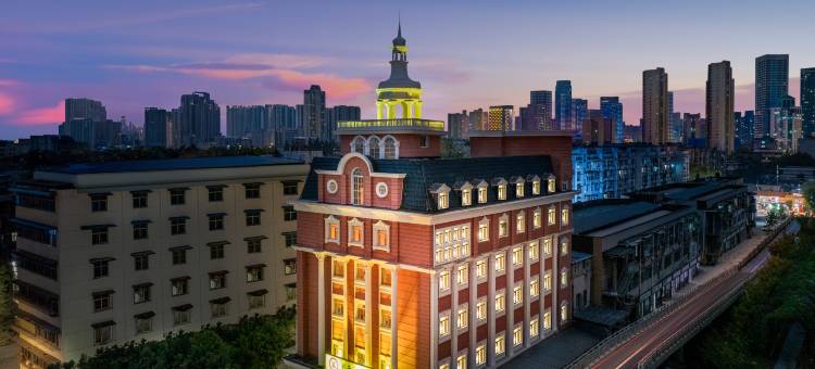 扬子江饭店(武汉青山红钢城地铁站店)图片