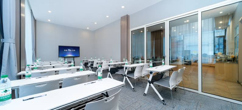 银华智选酒店(大理高铁站洱海公园店)图片