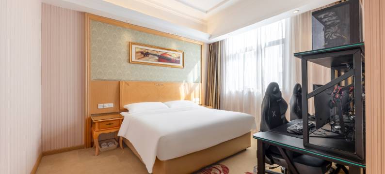 美娱·维德电竞酒店(常熟滨江体育公园店)图片