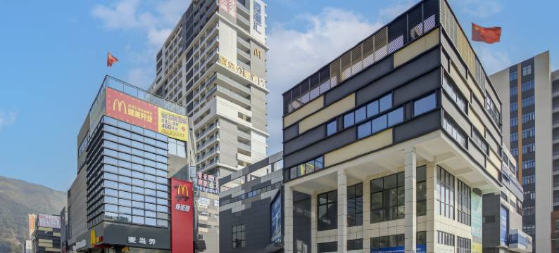 佰岛酒店公寓(肇庆第一人民医院店)图片