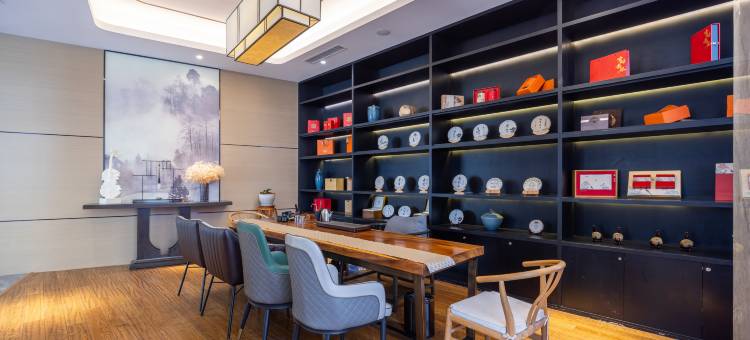 昆明大商汇儿童医院亚朵酒店图片