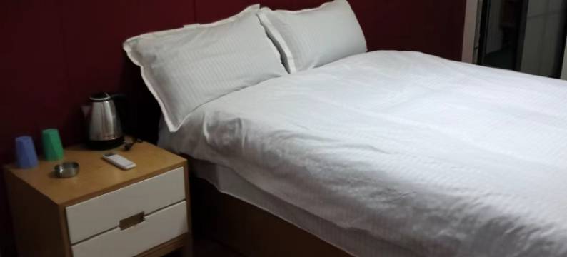 五福日夜浴池民宿图片