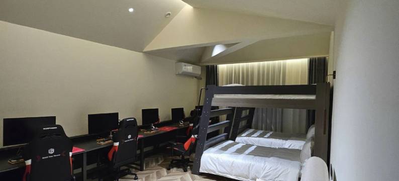 Hei猴酒馆民宿图片