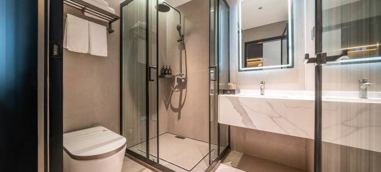 丽呈朗誉酒店(无锡滨湖万象汇鼋头渚风景区店)图片