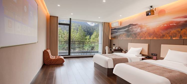 花美时酒店(波密店)图片