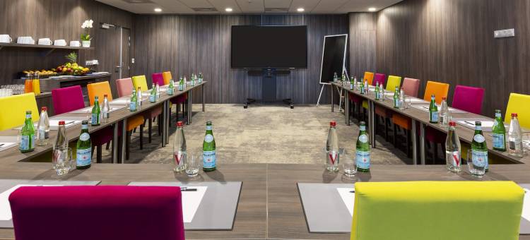 Roi Soleil Prestige Plaisir - St Quentin酒店(Hôtel Roi Soleil Prestige Plaisir - St Quentin)图片