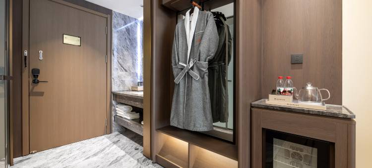 蓝欧国际酒店(榆林夫子庙老街店)图片