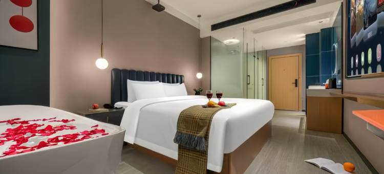 速8酒店(广州高铁北站花城路地铁站店)图片