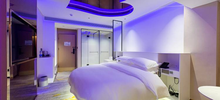 铂岚大酒店图片