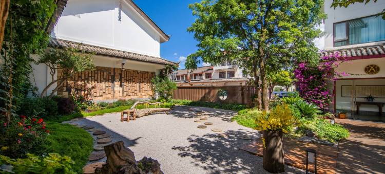 丽江古城花马君亭花园酒店(丽江大水车店)图片