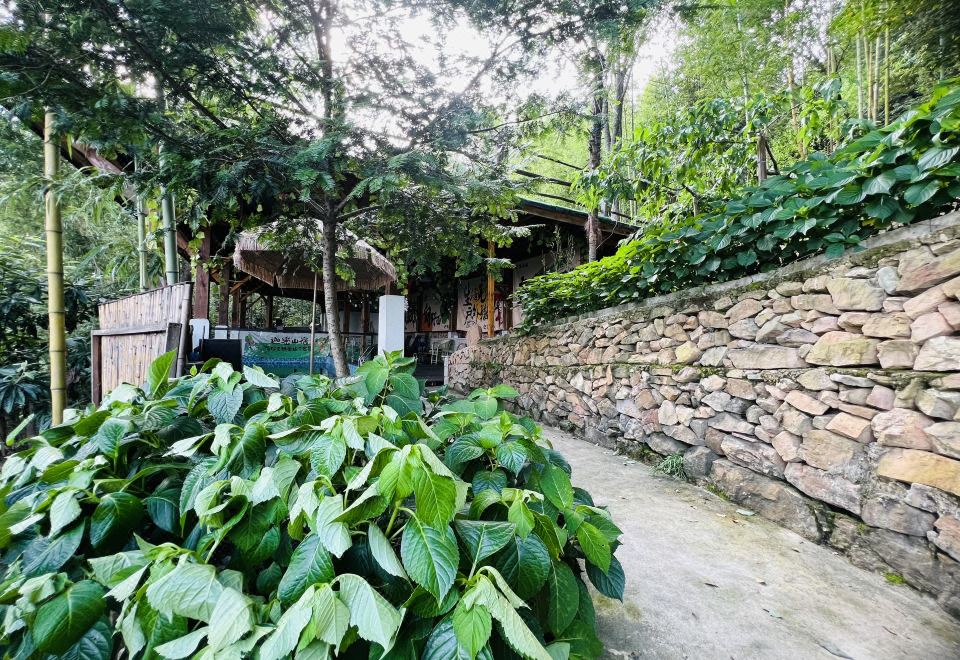 Jiami Shansu Hotel Hotel Overview