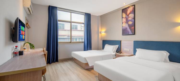 7天连锁酒店(郴州步步高新天地裕后街店)图片