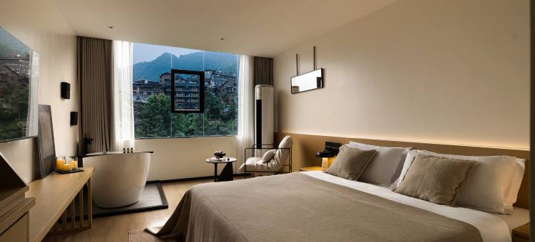 未见·山隅全景美宿(西江千户苗寨景区店)图片