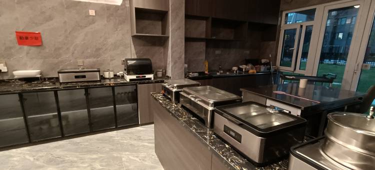 竞放电竞酒店(烟台养马岛度假区店)图片