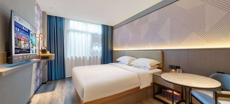 柏曼酒店(武汉汉口金融中心新华路店)图片