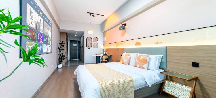 屿夕美宿 CityWalk享住影音酒店(泰山站店)图片