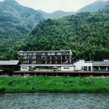 山屿溪·度假酒店(月亮湾风景区皖南川藏线店)图片