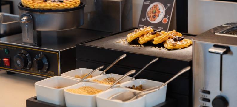 昆明官渡国贸中心轻居酒店图片