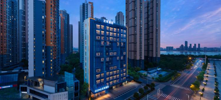 艺龙酒店(武汉汉阳江滩马鹦路地铁站店)图片