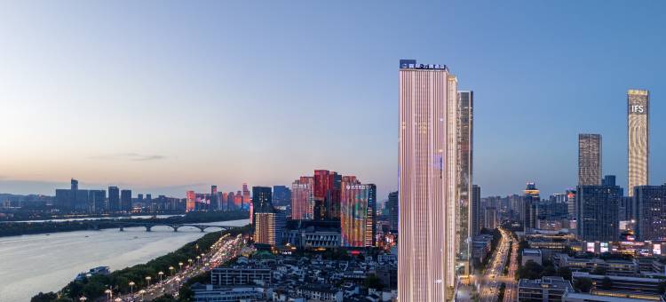 长沙宾际·云端酒店(五一广场培元桥地铁站店)图片