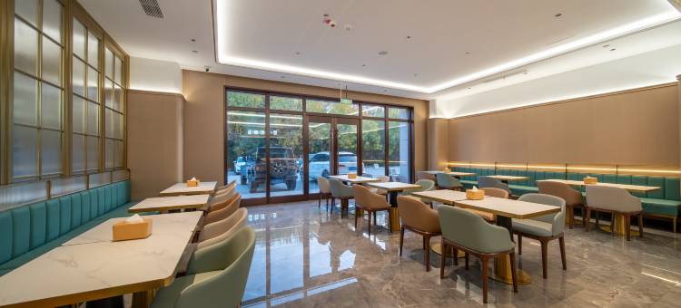 星程酒店(奎屯体育中心西公园店)图片