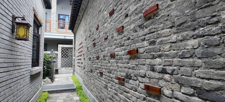 良驿寻迹中式庭院民宿(洛邑古城地铁站十字街夜市店)图片