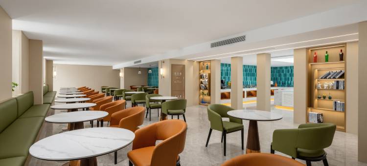 白玉兰商务酒店(威海火炬八街山东大学店)图片