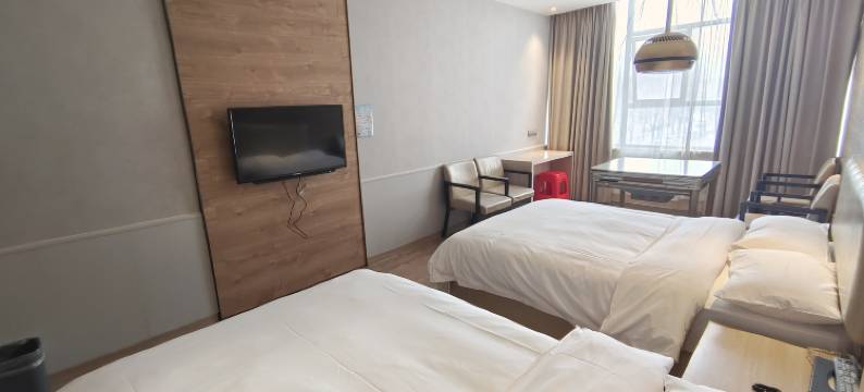 曼时光假日酒店(襄阳古城店)图片