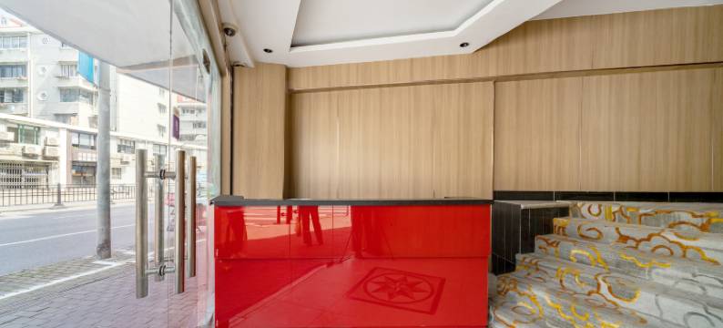 华晶酒店(上海第九人民医院西藏南站地铁站店)图片