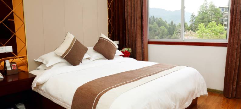 井冈山罗霄山庄图片