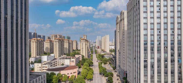 铂曼酒店(诸暨高铁站宝龙广场店)图片