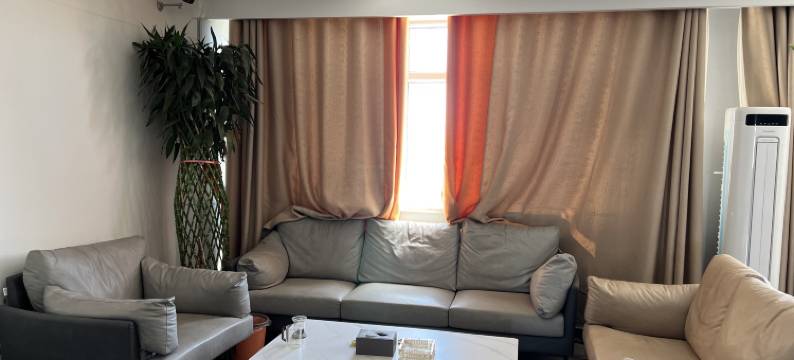 淖毛湖莱客安酒店图片