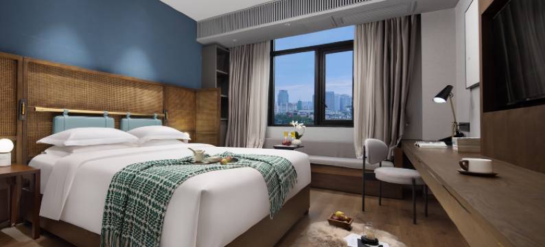 微八逸居公馆(广州上下九长寿路地铁站店)图片