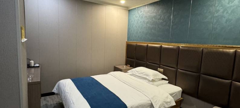 华庭酒店(南广济街店)图片