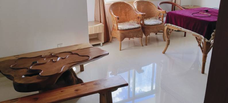 龙坡里客栈图片