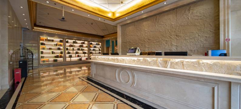 南城假日酒店(上海周浦万达广场康桥地铁站店)图片