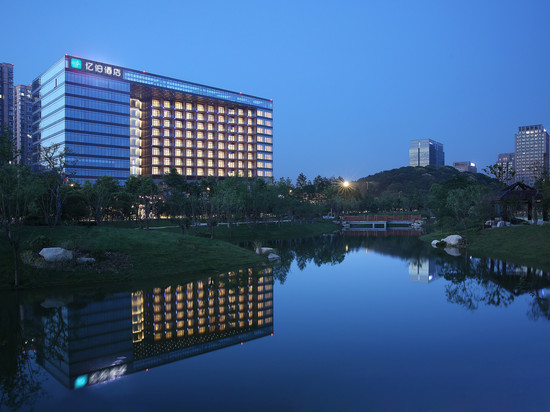 忆泊全海景酒店(舟山店)