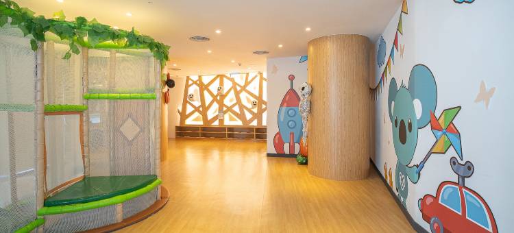 雀客童妈吉亲子旅馆图片