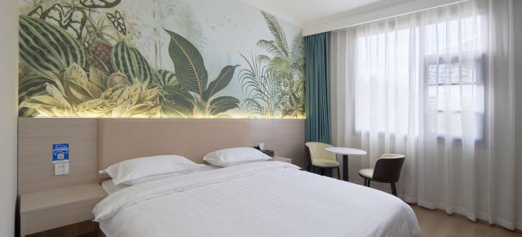 开蔓酒店(浮梁湘湖镇景德镇陶瓷大学店)图片