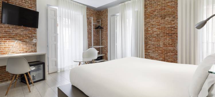 马德里市中心富恩卡拉尔52号民宿酒店(B&B Hotel Madrid Centro Fuencarral 52)图片