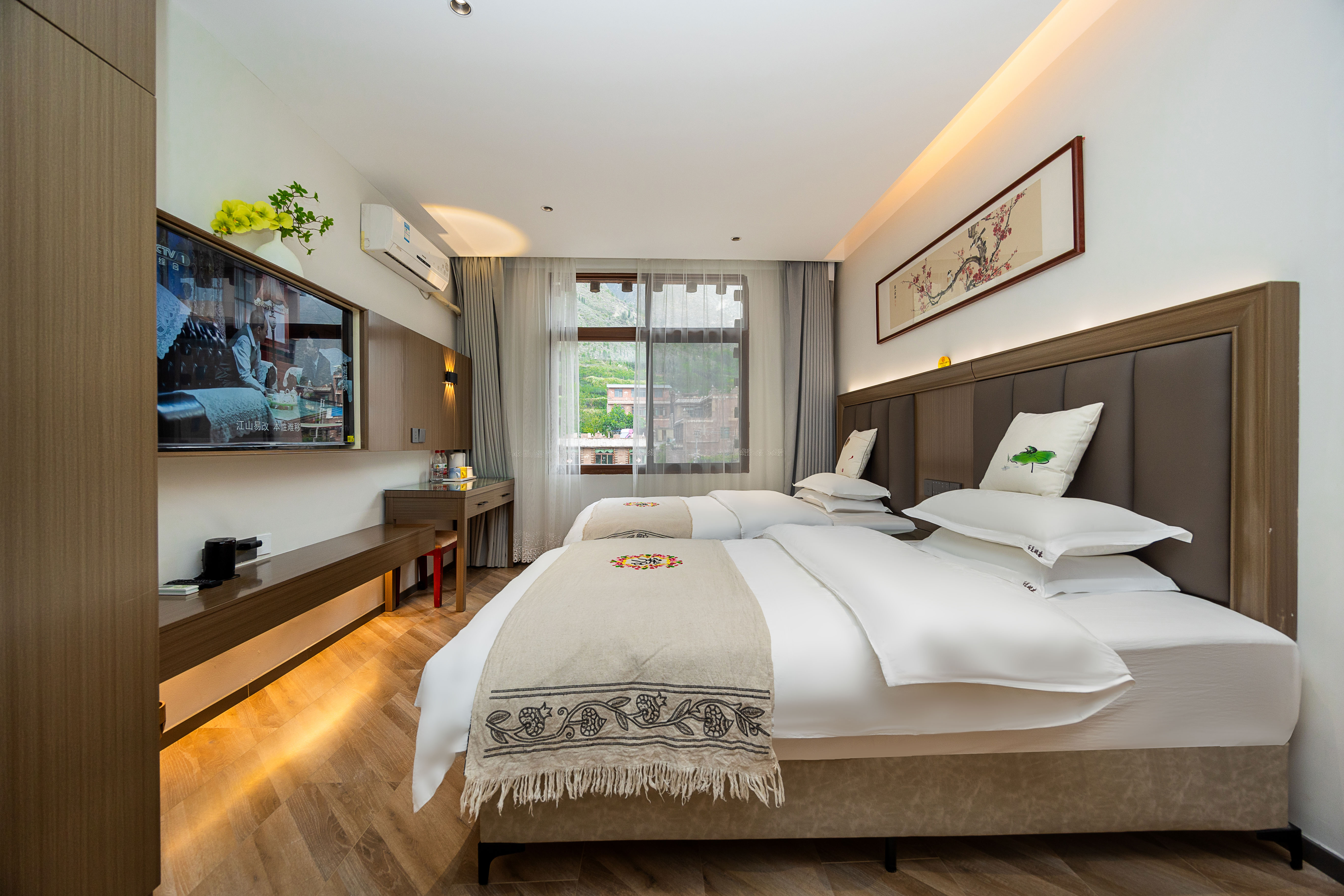 Maoxian Guyan Reflection Village Hotel Over view